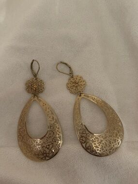 Gold Filigree Teardrop Dangle Earrings - Women Jewelry
